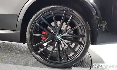 BMW X5 2024 4.4 автомат (гидро), миниатюра 7