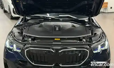BMW i5 2024 0.2 автомат (гидро), миниатюра 6