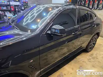 BMW X4 2023 2.0 автомат (гидро), миниатюра 3