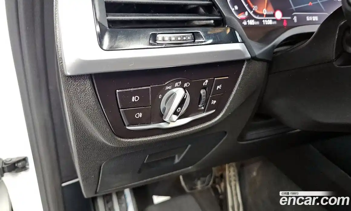 BMW X3 2021 2.0 автомат (гидро), фото 27