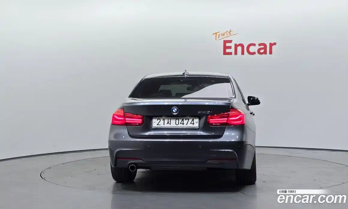 BMW 3 серия 2016 2.0 автомат (гидро), фото 4