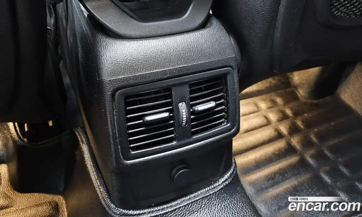 BMW X1 2018 2.0 автомат (гидро), фото 31
