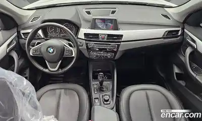 BMW X1 2018 2.0 автомат (гидро), миниатюра 10