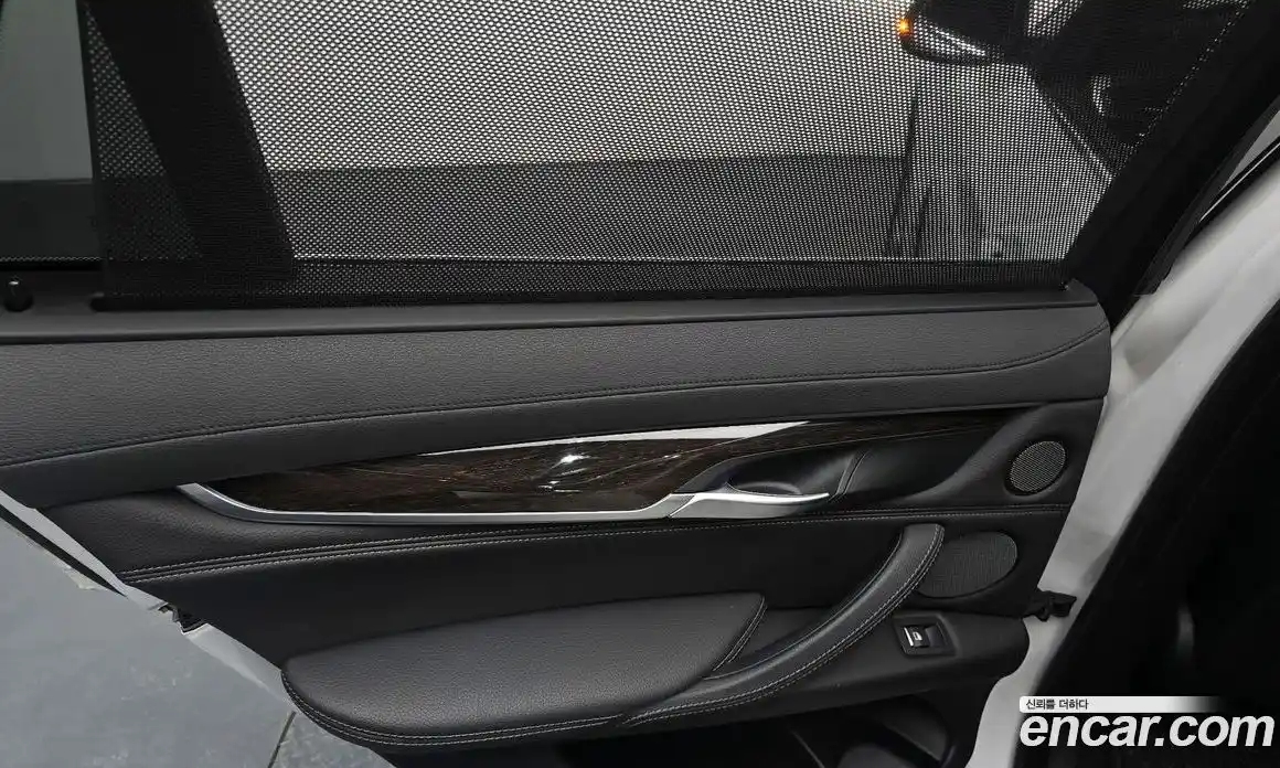 BMW X6 2018 3.0 автомат (гидро), фото 14