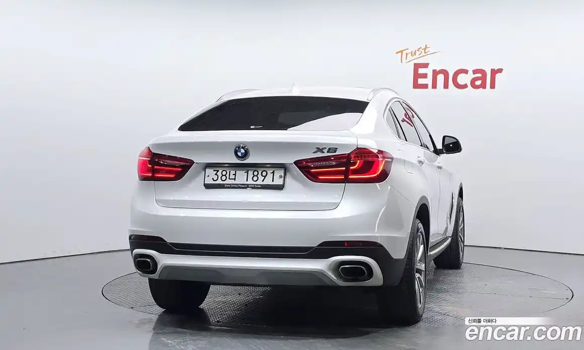 BMW X6 2018 3.0 автомат (гидро), фото 3