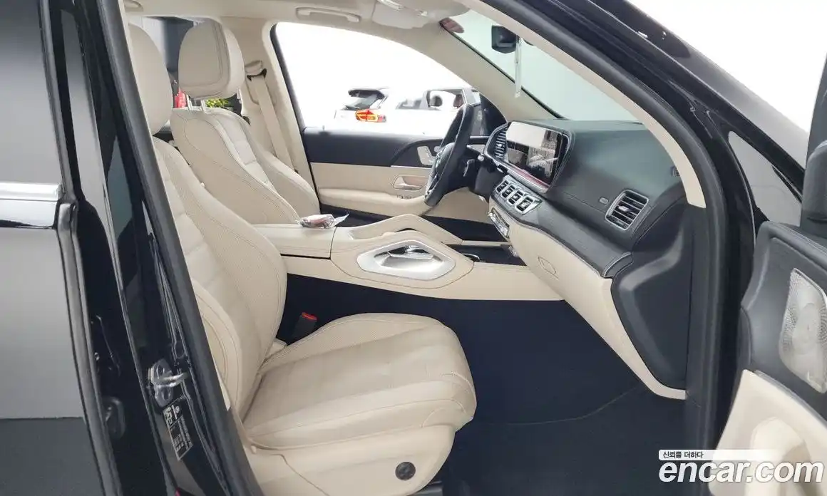 Mercedes-Benz GLE-Class 2025 3.0 гидро, фото 16
