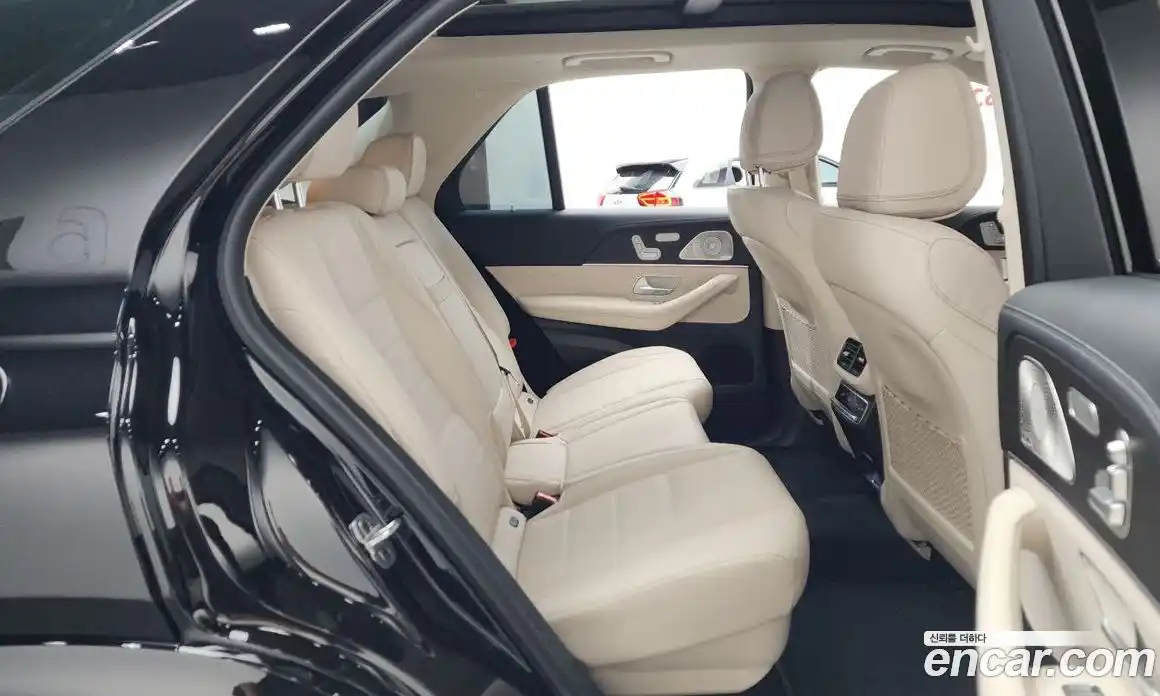 Mercedes-Benz GLE-Class 2025 3.0 гидро, фото 17