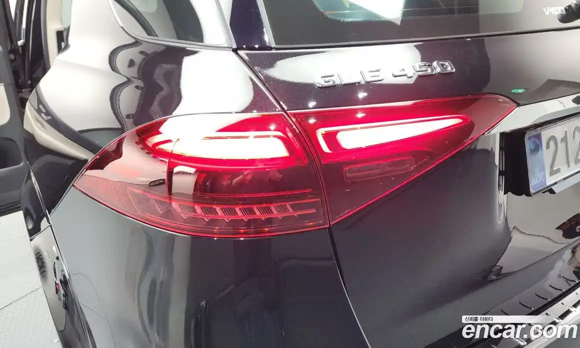 Mercedes-Benz GLE-Class 2025 3.0 гидро, фото 9