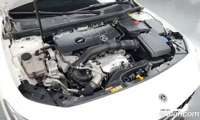 Mercedes-Benz CLA-Class 2022 2.0 гидро, миниатюра 6 Mercedes-Benz CLA-Class 2022 2.0 гидро, миниатюра 6