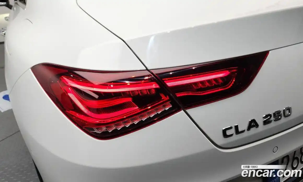 Mercedes-Benz CLA-Class 2022 2.0 гидро, фото 9 Mercedes-Benz CLA-Class 2022 2.0 гидро, фото 9