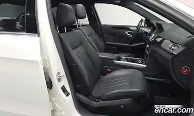 Mercedes-Benz E-Class 2015 3.0 автомат (гидро), миниатюра 11