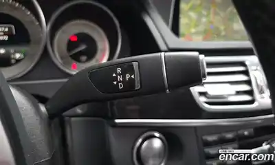 Mercedes-Benz E-Class 2015 3.0 автомат (гидро), миниатюра 9