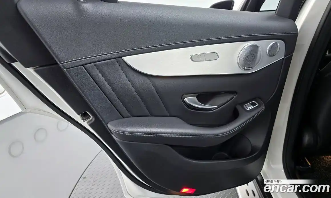 Mercedes-Benz GLC-Class 2019 2.0 гидро, фото 15 Mercedes-Benz GLC-Class 2019 2.0 гидро, фото 15