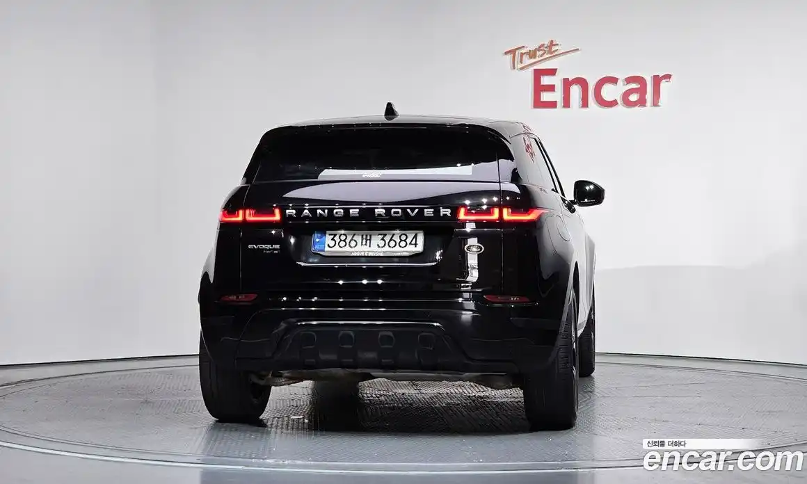 Land Rover Range Rover Evoque 2020 2.0 автомат (гидро), фото 4