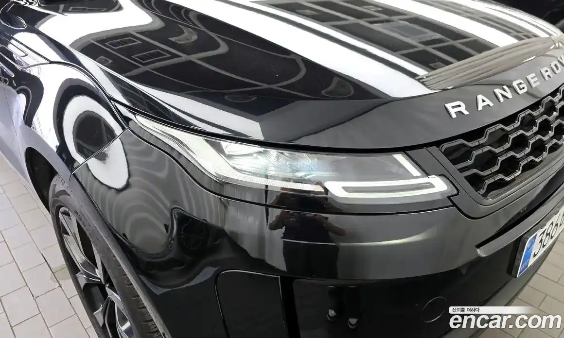 Land Rover Range Rover Evoque 2020 2.0 автомат (гидро), фото 8