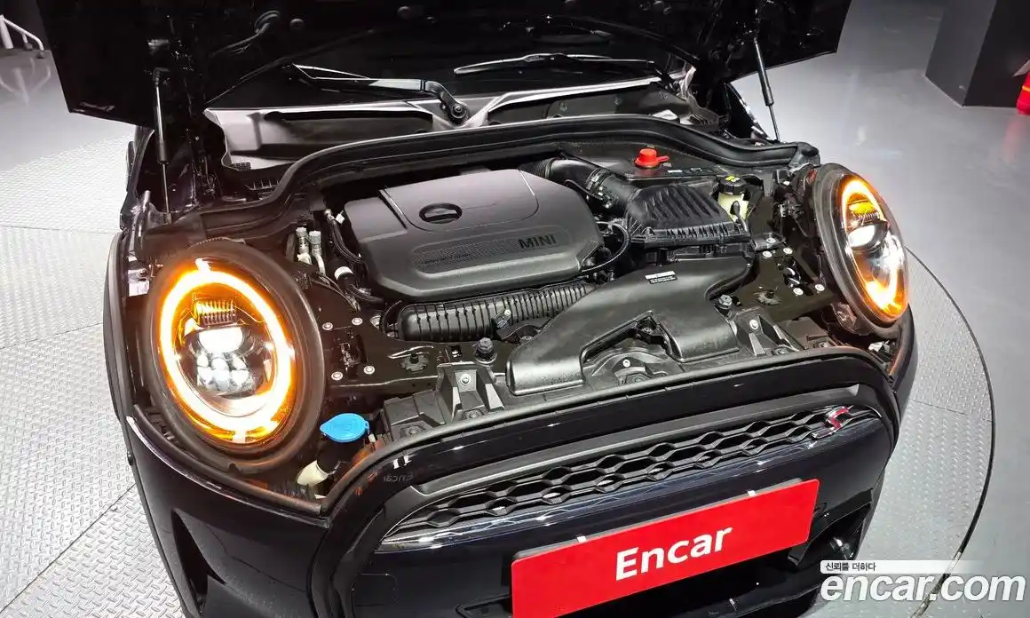 Mini Cooper 2021 2.0 автомат (гидро), фото 6