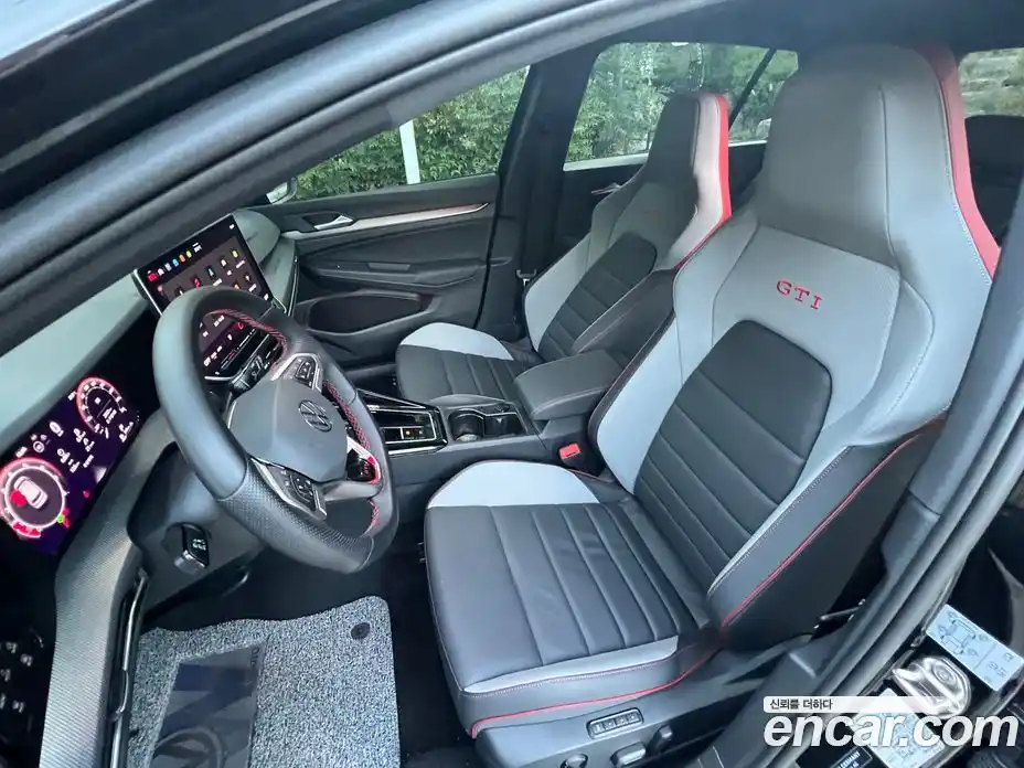 Volkswagen Golf 2025 2.0 автомат (гидро), фото 9