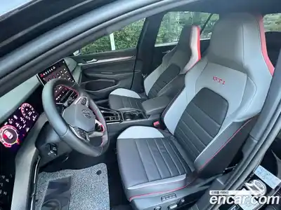 Volkswagen Golf 2025 2.0 автомат (гидро), миниатюра 9