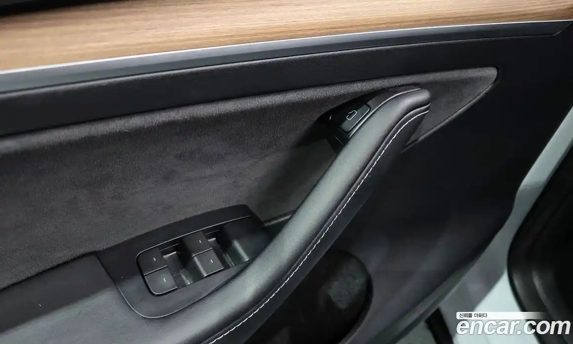 Tesla Model Y 2023 0.2 автомат (гидро), фото 29