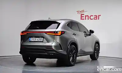 Lexus NX 2025 2.5 автомат (гидро), миниатюра 2