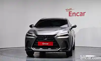 Lexus NX 2025 2.5 автомат (гидро), миниатюра 3