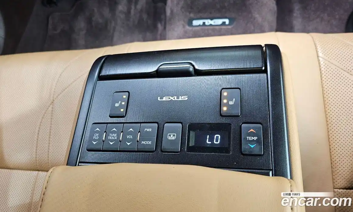 Lexus ES 2020 2.5 автомат (гидро), фото 18 Lexus ES 2020 2.5 автомат (гидро), фото 18