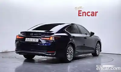 Lexus ES 2020 2.5 автомат (гидро), миниатюра 2 Lexus ES 2020 2.5 автомат (гидро), миниатюра 2