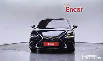 Lexus ES 2020 2.5 автомат (гидро), миниатюра 3 Lexus ES 2020 2.5 автомат (гидро), миниатюра 3