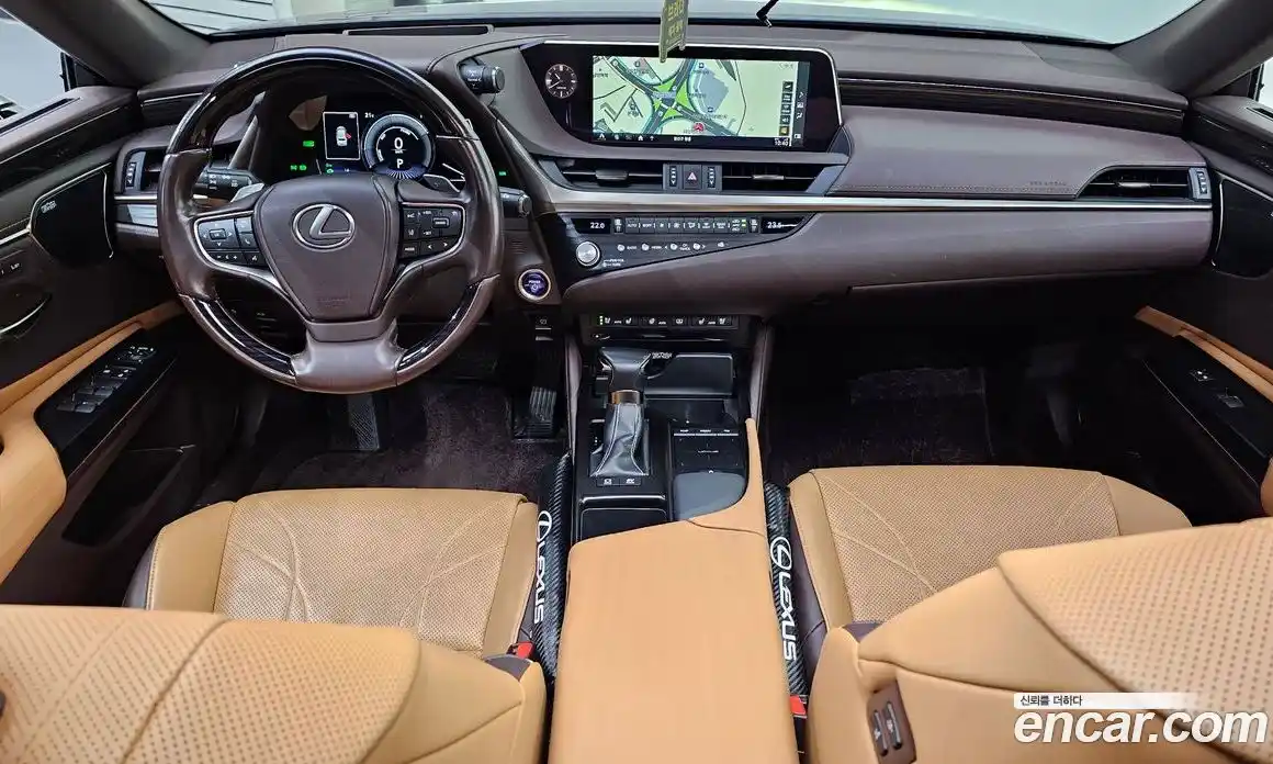 Lexus ES 2020 2.5 автомат (гидро), фото 7 Lexus ES 2020 2.5 автомат (гидро), фото 7