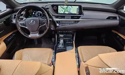 Lexus ES 2020 2.5 автомат (гидро), миниатюра 7 Lexus ES 2020 2.5 автомат (гидро), миниатюра 7