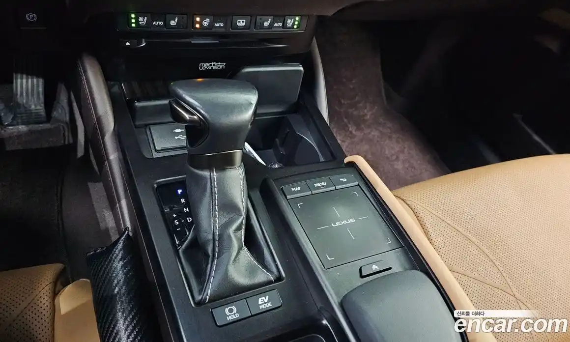 Lexus ES 2020 2.5 автомат (гидро), фото 9 Lexus ES 2020 2.5 автомат (гидро), фото 9