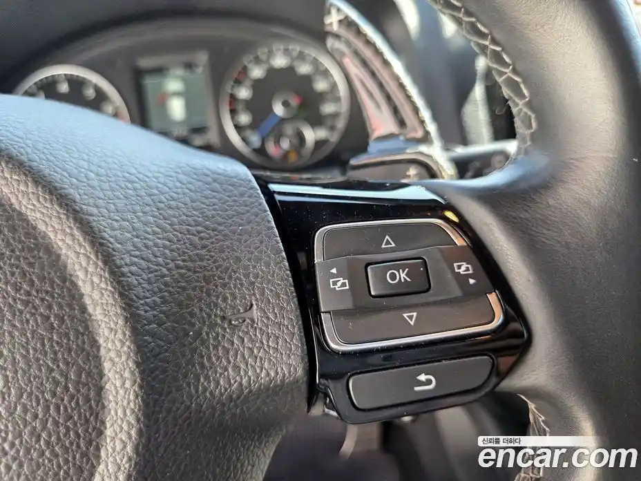 Volkswagen Scirocco 2013 2.0 автомат (гидро), фото 13