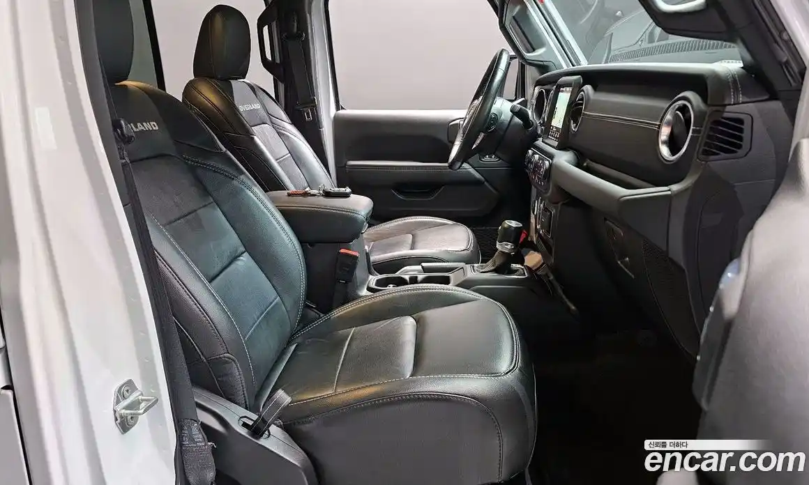 Jeep Wrangler 2021 2.0 автомат (гидро), фото 17