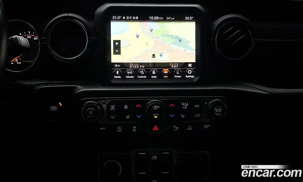 Jeep Wrangler 2021 2.0 автомат (гидро), фото 20