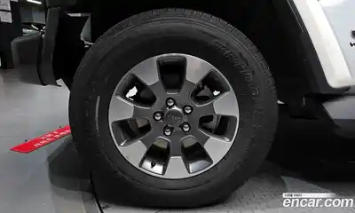Jeep Wrangler 2021 2.0 автомат (гидро), миниатюра 5