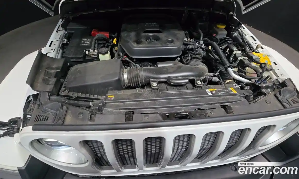 Jeep Wrangler 2021 2.0 автомат (гидро), фото 6