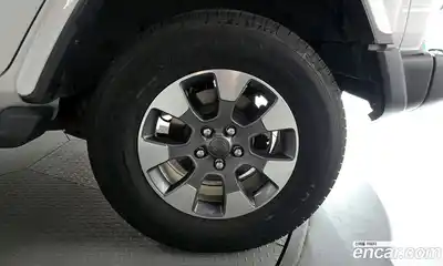 Jeep Wrangler 2021 2.0 автомат (гидро), миниатюра 7