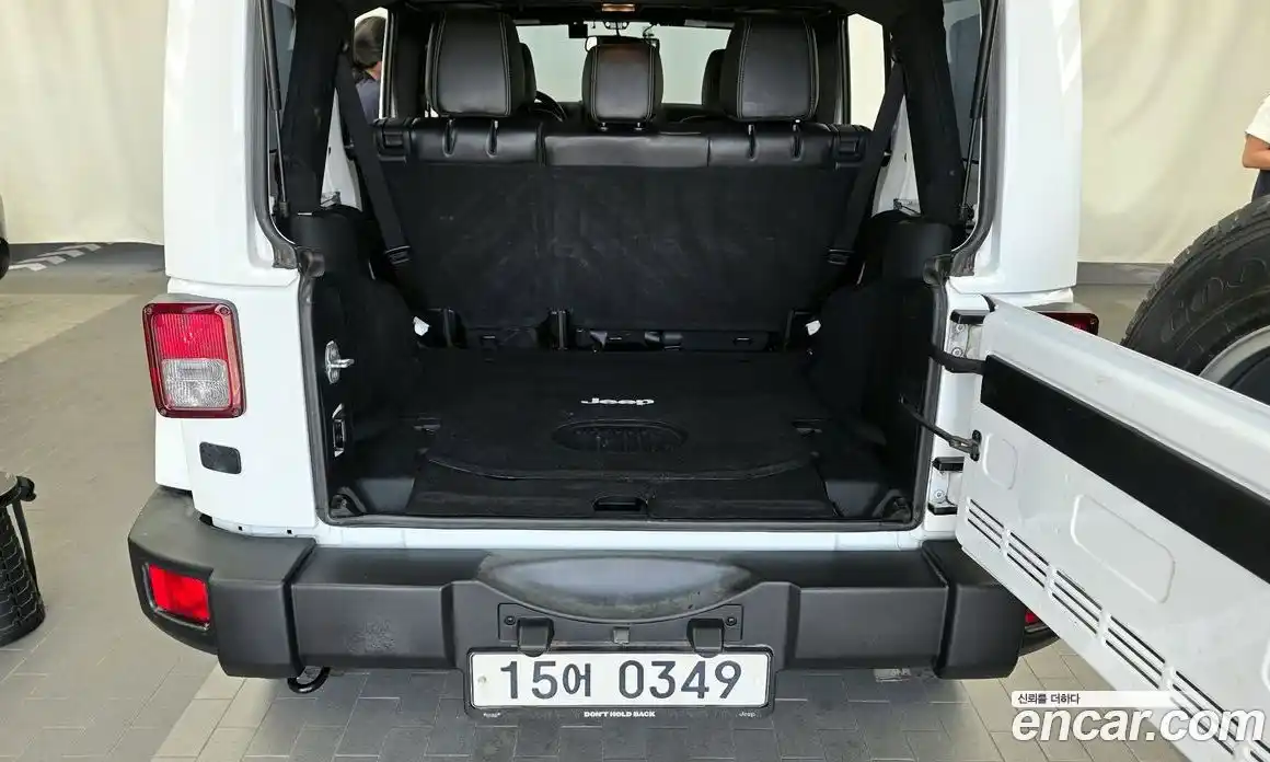Jeep Wrangler 2016 3.6 автомат (гидро), фото 20