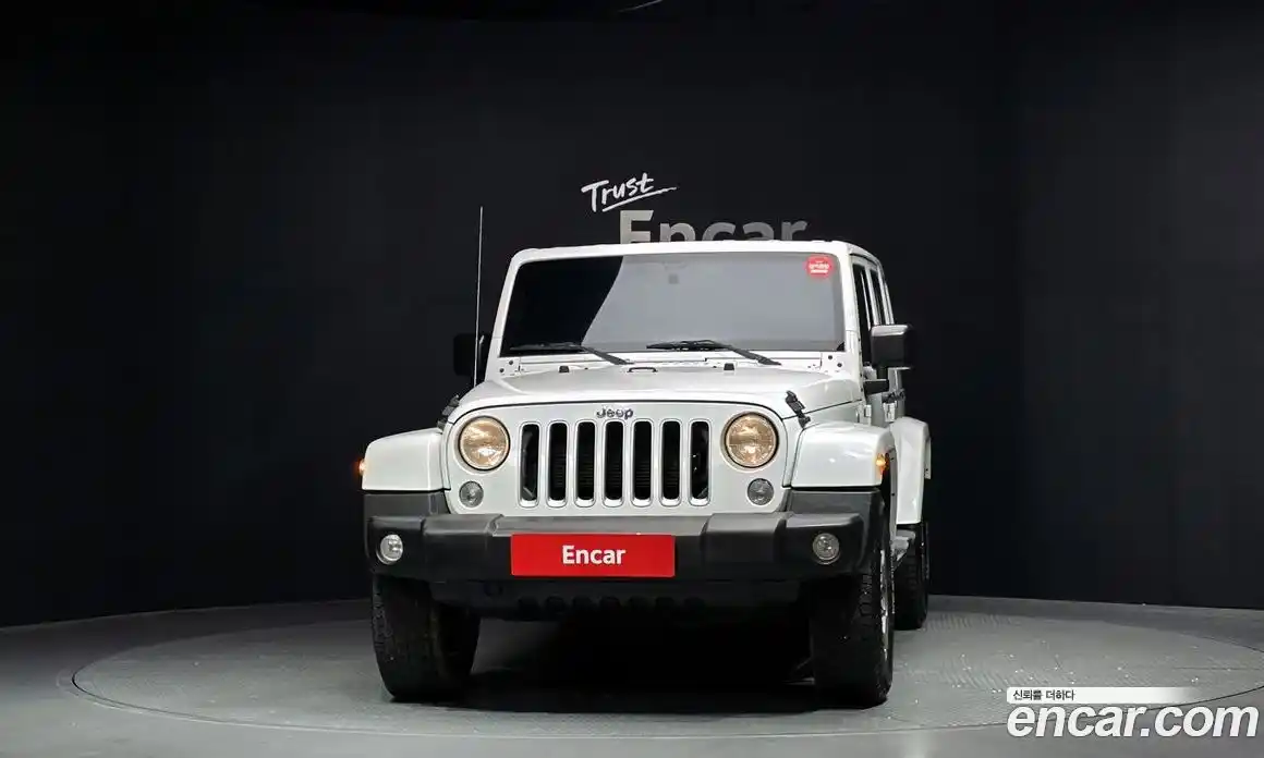 Jeep Wrangler 2016 3.6 автомат (гидро), фото 3