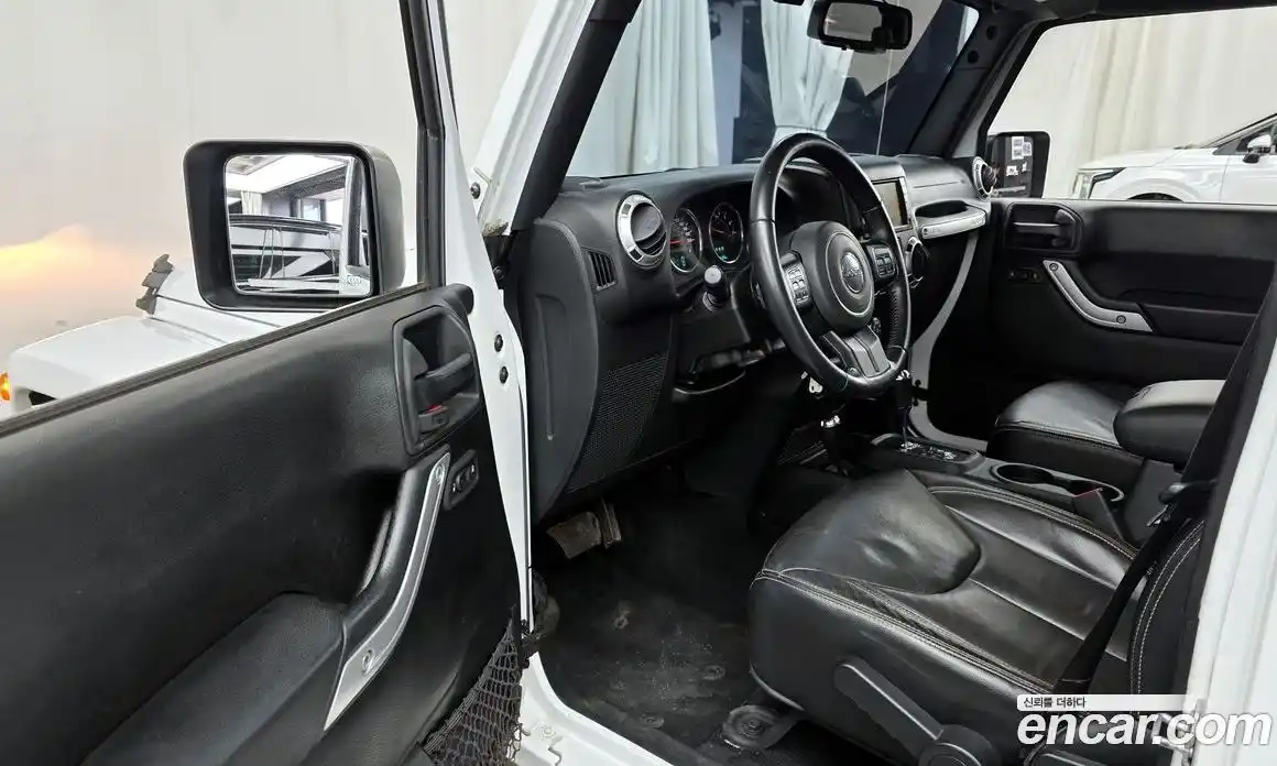 Jeep Wrangler 2016 3.6 автомат (гидро), фото 10
