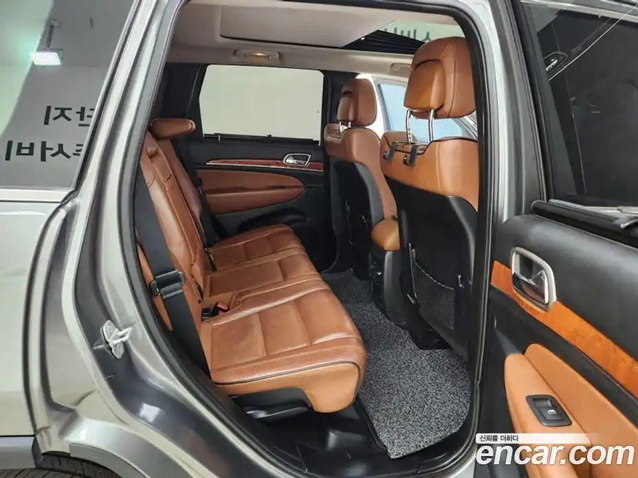 Jeep Cherokee 2013 3.0 автомат (гидро), фото 14