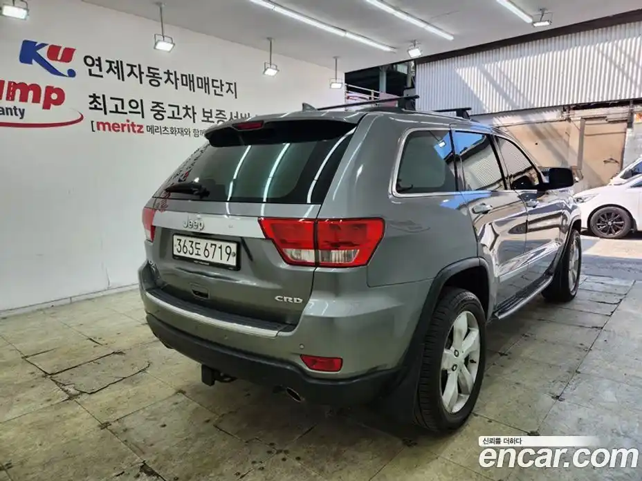 Jeep Cherokee 2013 3.0 автомат (гидро), фото 7