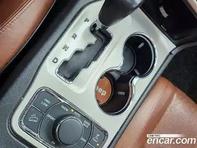 Jeep Cherokee 2013 3.0 автомат (гидро), миниатюра 9