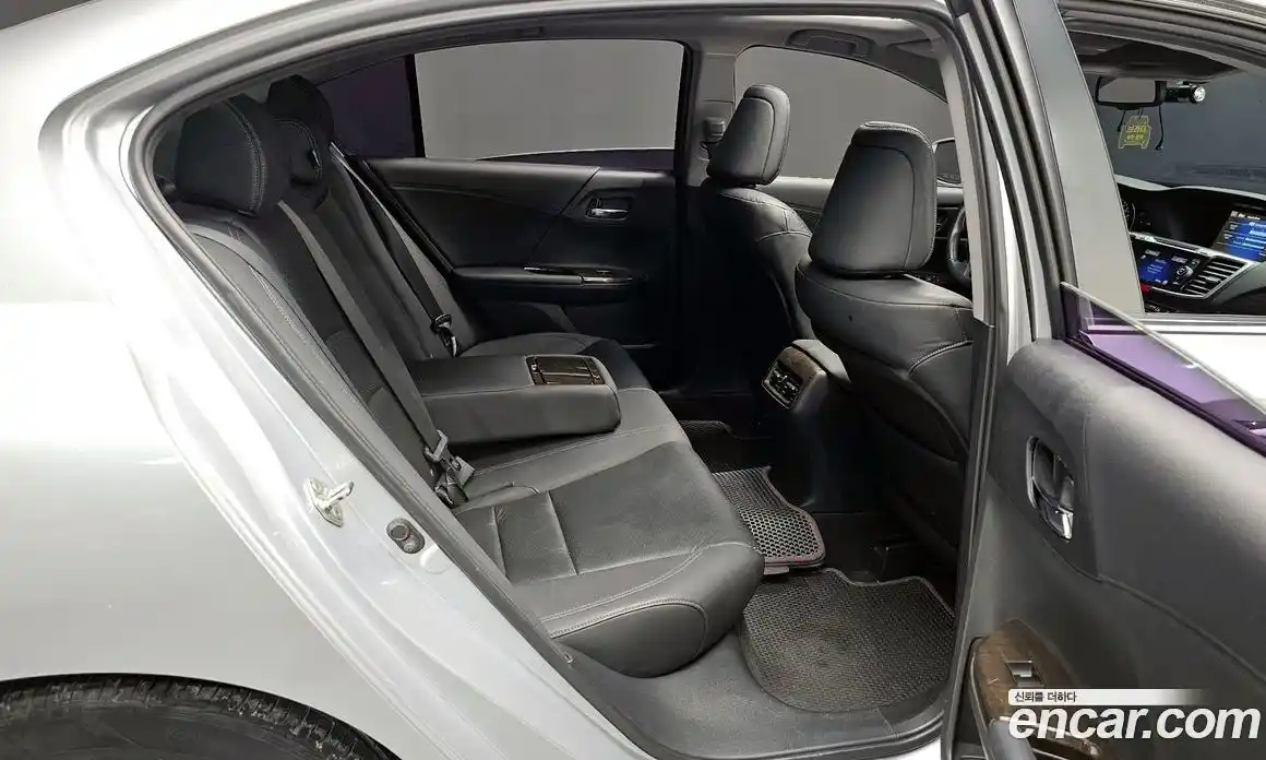 Honda Accord 2013 2.4 автомат (гидро), фото 11