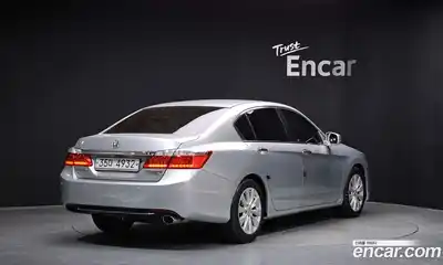 Honda Accord 2013 2.4 автомат (гидро), миниатюра 2