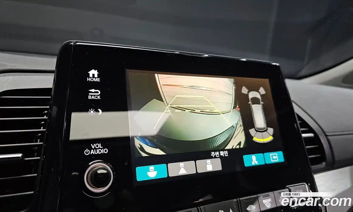 Honda Odyssey 2018 3.5 автомат (гидро), фото 14
