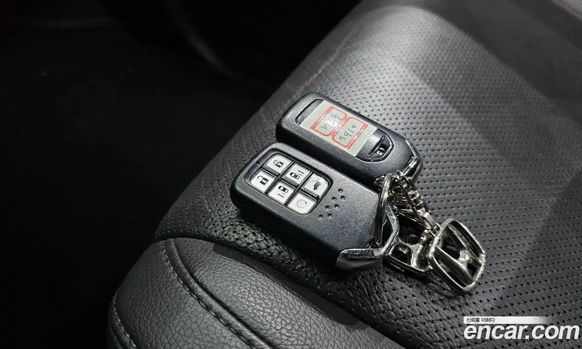 Honda Odyssey 2018 3.5 автомат (гидро), фото 17