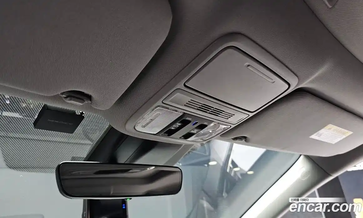 Honda Odyssey 2018 3.5 автомат (гидро), фото 18