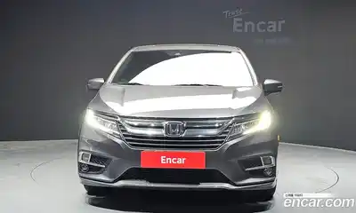 Honda Odyssey 2018 3.5 автомат (гидро), миниатюра 3