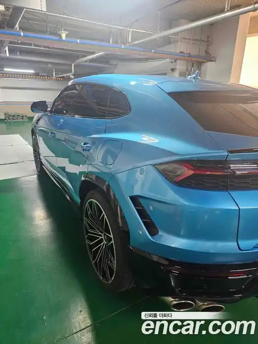 Lamborghini Urus 2025 4.0 автомат (гидро), фото 5 Lamborghini Urus 2025 4.0 автомат (гидро), фото 5